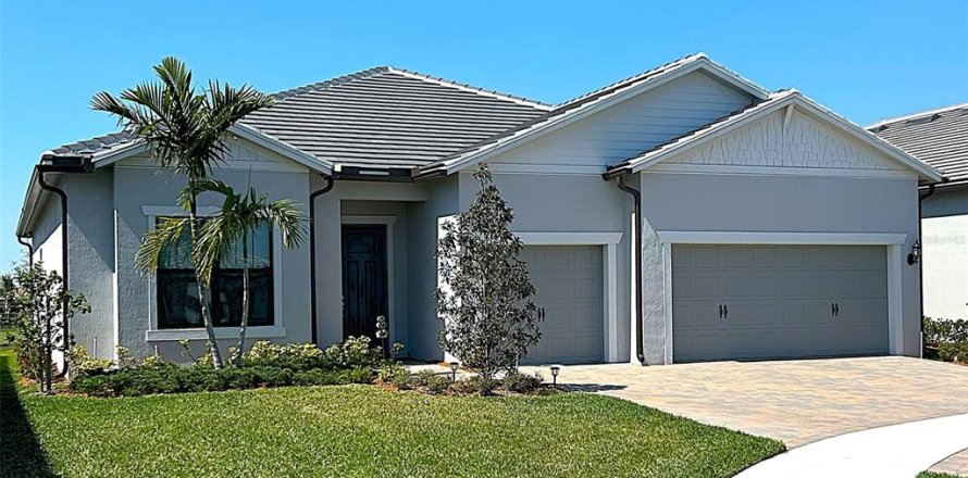 House in Saint Lucie, Florida 3 bedrooms, 215.35 sq.m. № 1767820