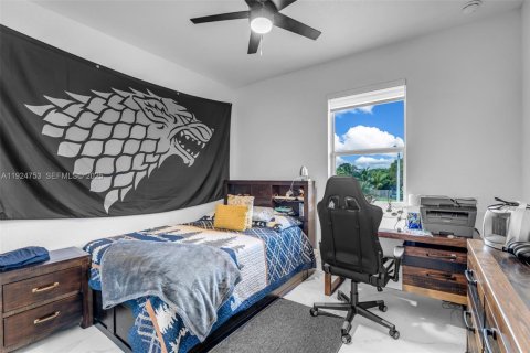 Casa en venta en Miami, Florida, 4 dormitorios, 204.76 m2 № 1984392 - foto 25