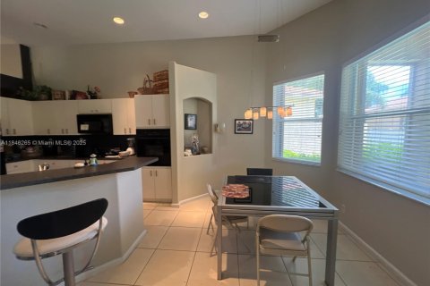 Купить виллу или дом в Делрей-Бич, Флорида 2 спальни, 191.1м2, № 1958376 - фото 21