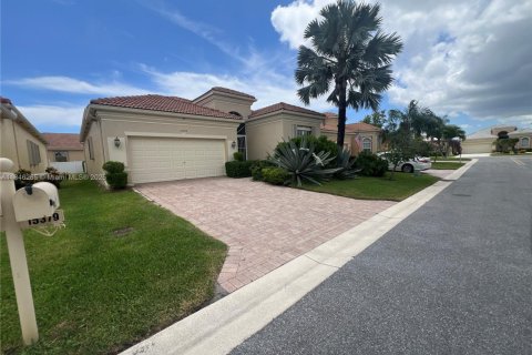 Купить виллу или дом в Делрей-Бич, Флорида 2 спальни, 191.1м2, № 1958376 - фото 1