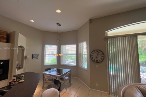 Купить виллу или дом в Делрей-Бич, Флорида 2 спальни, 191.1м2, № 1958376 - фото 19