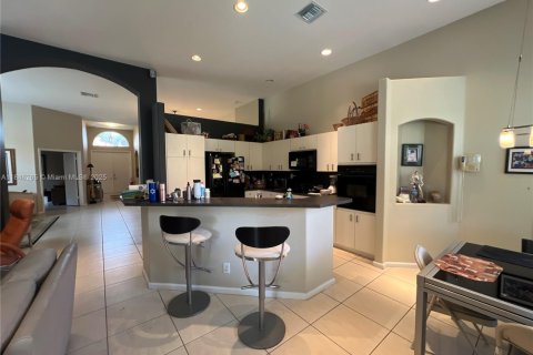 Купить виллу или дом в Делрей-Бич, Флорида 2 спальни, 191.1м2, № 1958376 - фото 22