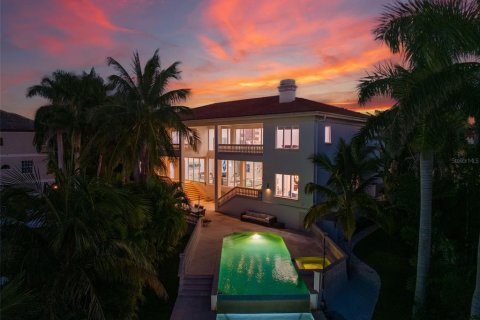 House in Sarasota, Florida 6 bedrooms, 659.51 sq.m. № 2121739 - photo 6