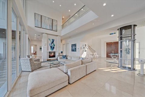 House in Sarasota, Florida 6 bedrooms, 659.51 sq.m. № 2121739 - photo 26