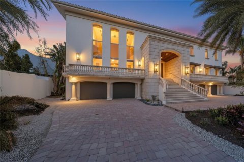 Villa ou maison à Sarasota, Floride 6 chambres, 659.51 m2 № 2121739