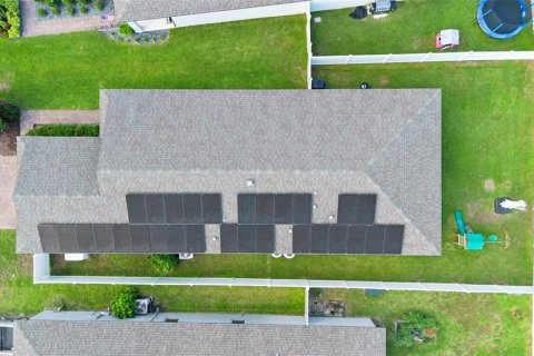 House in New Smyrna Beach, Florida 4 bedrooms, 150.13 sq.m. № 1887032 - photo 10