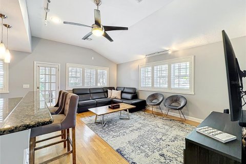 Casa en venta en Orlando, Florida, 3 dormitorios, 183.02 m2 № 1636039 - foto 6