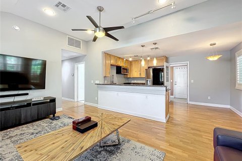 Casa en venta en Orlando, Florida, 3 dormitorios, 183.02 m2 № 1636039 - foto 17