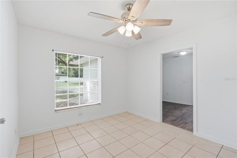 Casa en venta en Brandon, Florida, 5 dormitorios, 254.18 m2 № 2221182 - foto 12