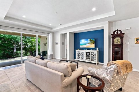 Villa ou maison à vendre à Apollo Beach, Floride: 3 chambres, 184.78 m2 № 2258596 - photo 10