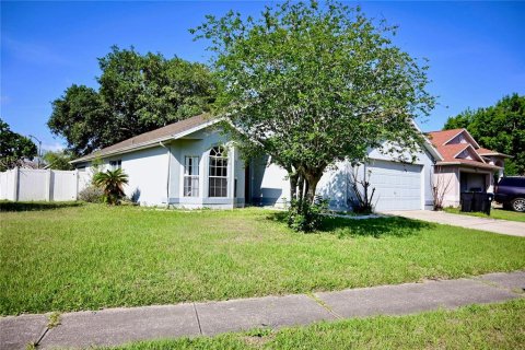 Villa ou maison à vendre à Orlando, Floride: 3 chambres, 133.31 m2 № 2144535 - photo 3