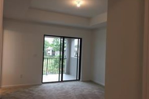 House in Pompano Beach, Florida 3 bedrooms, 134.34 sq.m. № 2387937 - photo 9