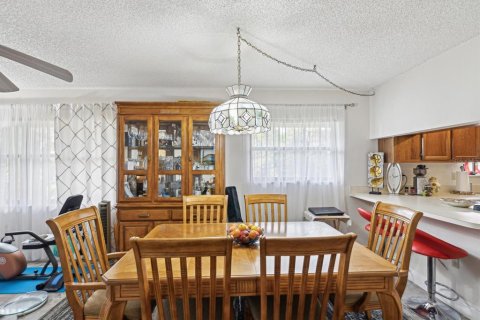 Condo in Clearwater, Florida, 2 bedrooms  № 1539195 - photo 7