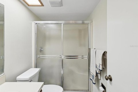 Condo in Clearwater, Florida, 2 bedrooms  № 1539195 - photo 14