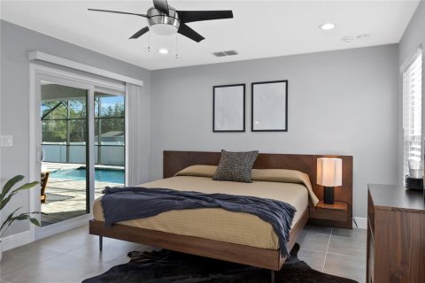 House in Kissimmee, Florida 4 bedrooms, 201.41 sq.m. № 1913838 - photo 21