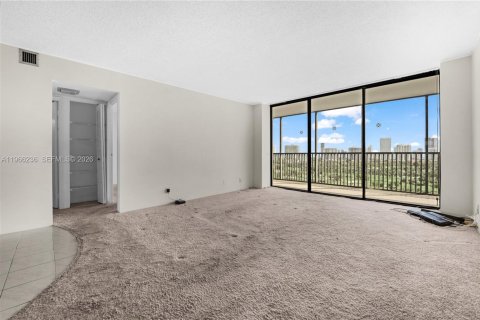 Condominio en venta en Aventura, Florida, 2 dormitorios, 121.98 m2 № 2030473 - foto 15