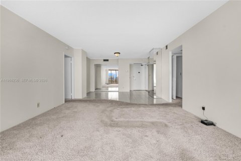 Condominio en venta en Aventura, Florida, 2 dormitorios, 121.98 m2 № 2030473 - foto 17