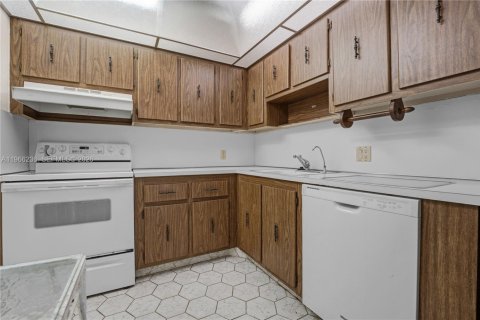 Condominio en venta en Aventura, Florida, 2 dormitorios, 121.98 m2 № 2030473 - foto 11