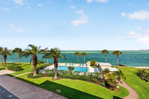 Condo in Sarasota, Florida, 3 bedrooms № 2393603 - photo 8