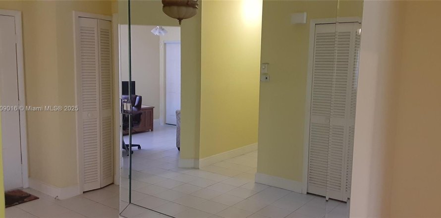 Condo à Boynton Beach, Floride, 3 chambres № 1865205