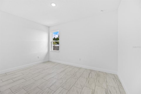 Casa en venta en Dunnellon, Florida, 4 dormitorios, 169.73 m2 № 2209526 - foto 13