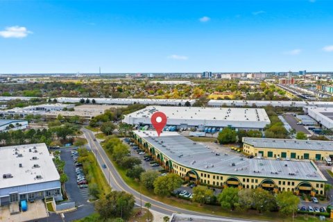 Immobilier commercial à louer à Orlando, Floride: 380.81 m2 № 2404936 - photo 21