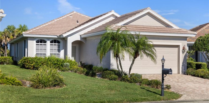 House in Port Charlotte, Florida 3 bedrooms, 153.47 sq.m. № 1877355