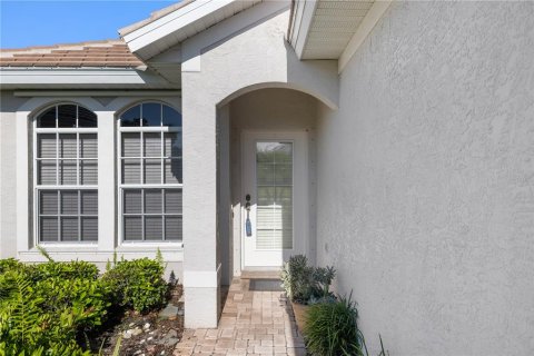 House in Port Charlotte, Florida 3 bedrooms, 153.47 sq.m. № 1877355 - photo 4