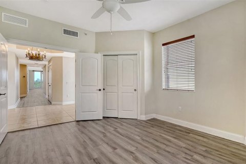Condo in Palmetto, Florida, 3 bedrooms  № 1910744 - photo 11