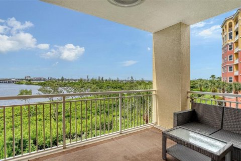 Condo in Palmetto, Florida, 3 bedrooms  № 1910744 - photo 17