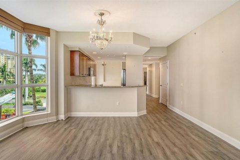Condo in Palmetto, Florida, 3 bedrooms  № 1910744 - photo 20