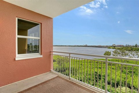 Condo in Palmetto, Florida, 3 bedrooms  № 1910744 - photo 18