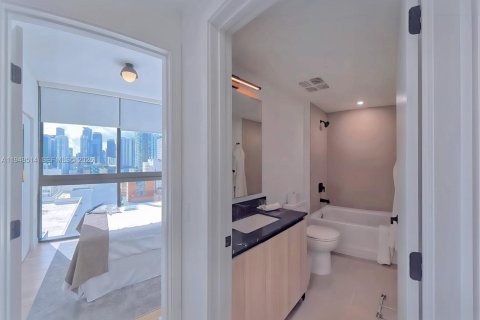 Copropriété à louer à Miami, Floride: 2 chambres № 2080076 - photo 6