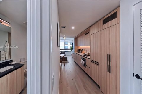 Copropriété à louer à Miami, Floride: 2 chambres № 2080076 - photo 5