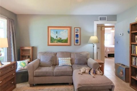 House in Edgewater, Florida 3 bedrooms, 136.19 sq.m. № 1899069 - photo 13