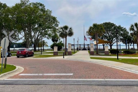 Propiedad comercial en alquiler en Eustis, Florida, 185.8 m2 № 1644190 - foto 28