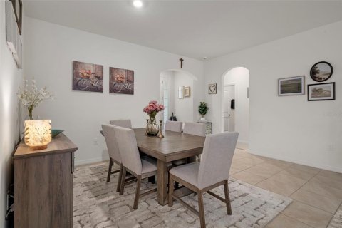 Casa en venta en Zephyrhills, Florida, 3 dormitorios, 173.17 m2 № 1901310 - foto 11
