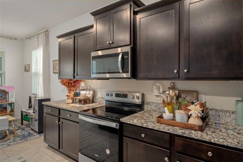 Casa en venta en Zephyrhills, Florida, 3 dormitorios, 173.17 m2 № 1901310 - foto 21