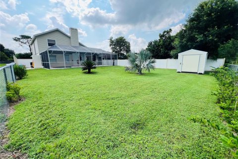 House in Winter Haven, Florida 3 bedrooms, 178.93 sq.m. № 1673701 - photo 3