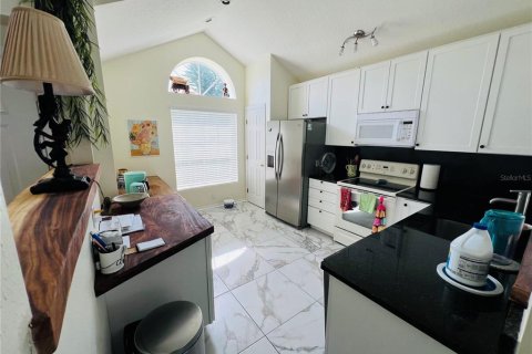 House in Winter Haven, Florida 3 bedrooms, 178.93 sq.m. № 1673701 - photo 13