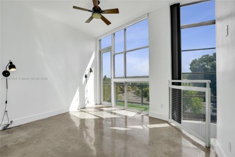 Купить таунхаус в Форт-Лодердейл, Флорида 3 спальни, 186.27м2, № 1952863 - фото 21