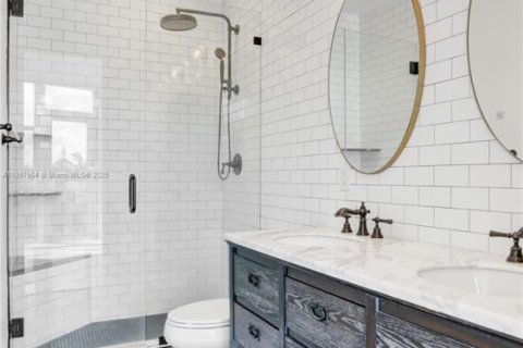 Купить таунхаус в Форт-Лодердейл, Флорида 3 спальни, 186.27м2, № 1952863 - фото 23