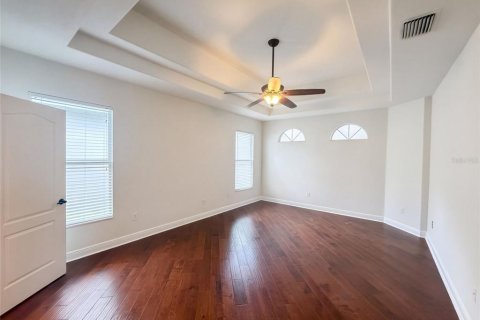 Casa en venta en Valrico, Florida, 5 dormitorios, 320.33 m2 № 2390927 - foto 8