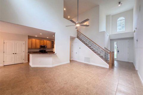 Casa en venta en Valrico, Florida, 5 dormitorios, 320.33 m2 № 2390927 - foto 3