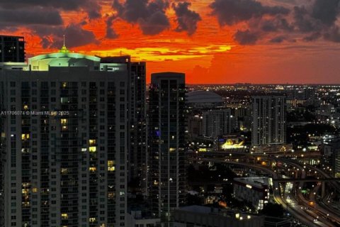 Copropriété à vendre à Miami, Floride: 1 chambre, 55.46 m2 № 1962801 - photo 11