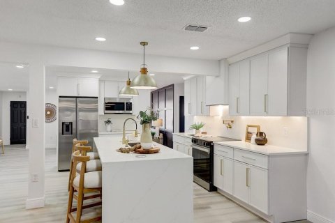 Casa en venta en Bradenton, Florida, 4 dormitorios, 212.84 m2 № 1584191 - foto 11