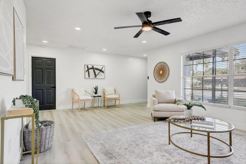 Casa en venta en Bradenton, Florida, 4 dormitorios, 212.84 m2 № 1584191 - foto 8