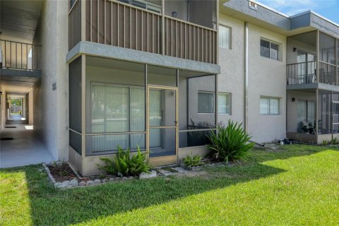 Condominio en venta en Melbourne, Florida, 1 dormitorio, 69.12 m2 № 2210018 - foto 19