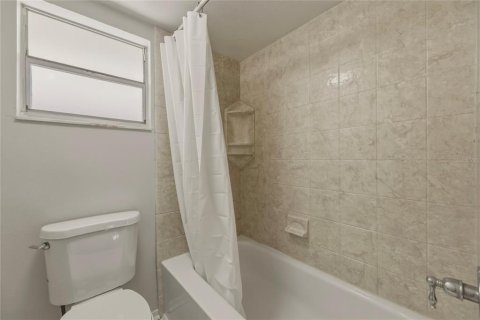 Condominio en venta en Melbourne, Florida, 1 dormitorio, 69.12 m2 № 2210018 - foto 24