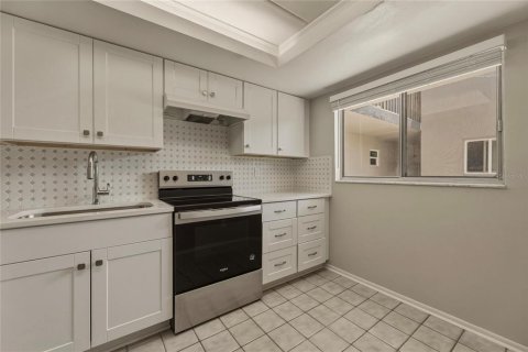 Condominio en venta en Melbourne, Florida, 1 dormitorio, 69.12 m2 № 2210018 - foto 8